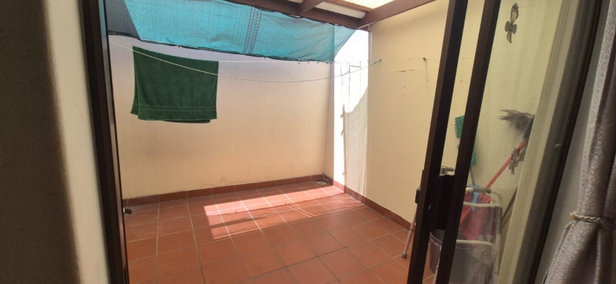 To Let 2 Bedroom Property for Rent in Hartenbos Central Western Cape